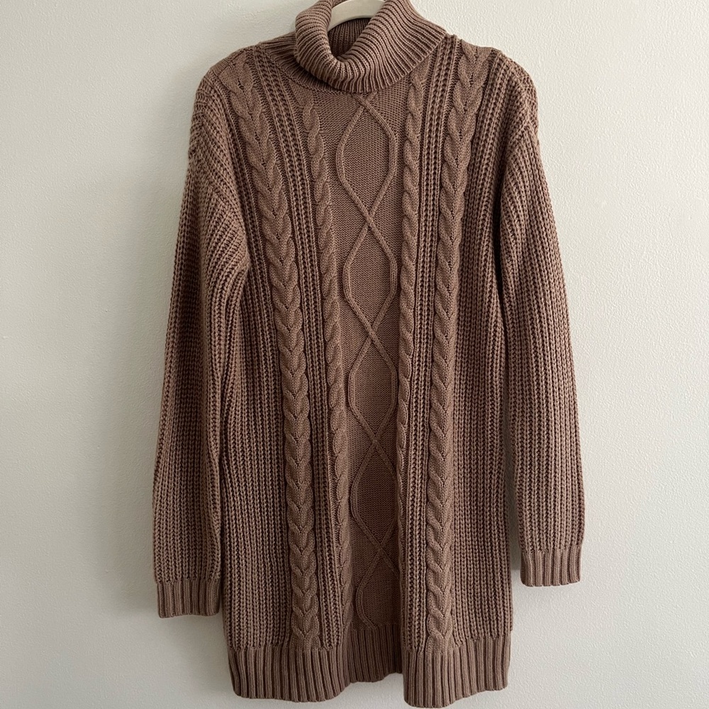 Lulu’s oversized turtleneck sweater dress!